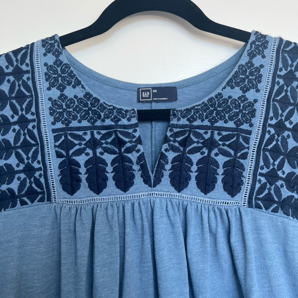 Gap Embroidered Flutter Sleeve Shirt